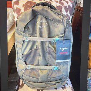 Womens Osprey Fairview 40 Travel Pack - Never Used